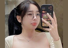 sex bidv Người yêu cũ lâu lâu lại nhờ tôi chăm sóc cái lồn của ẻm